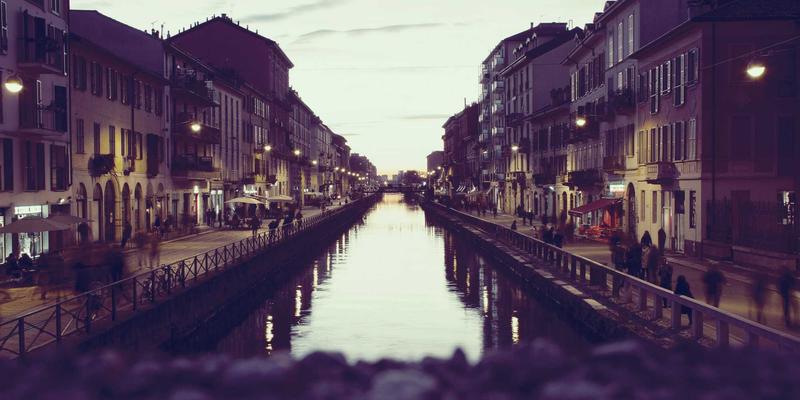 爱板凳：当生活美学遇见雕塑艺术，重新定义家居装饰的边界