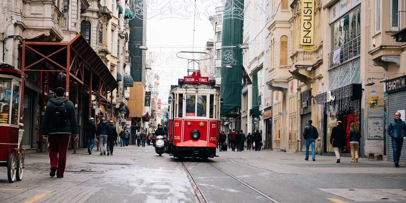 爱板凳的人体工学革新：重新定义创意家具的健康坐姿解决方案