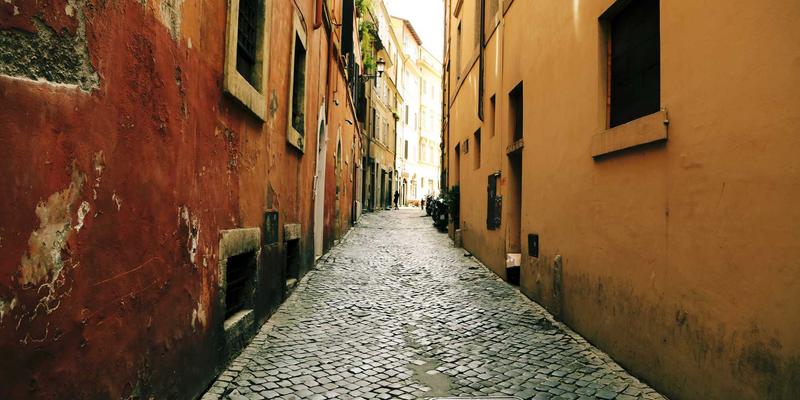 适老化家居改造：爱板凳如何融合生活美学与现代家具的安全设计